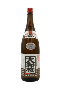 大和桜 35度 1.8L(1800ml,一升瓶)